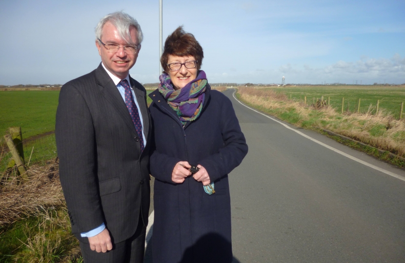 Mark Menzies MP and Coun Sandra Pitman on the Moss Road
