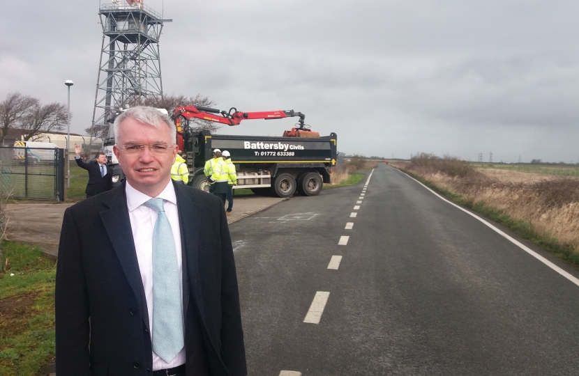 Mark Menzies visiting pre-works on the M55 link road project